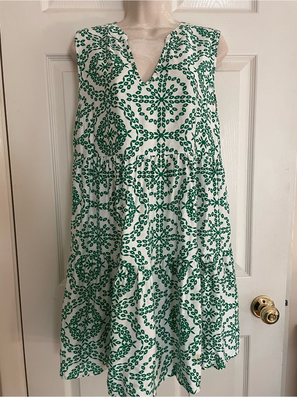 Cupshe Sleeveless Green & White Tiered Summer Dress Size Medium